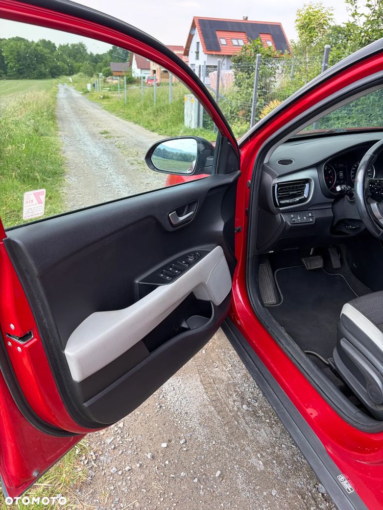Kia Stonic 1.0 T-GDI MHEV GT Line DCT - 12