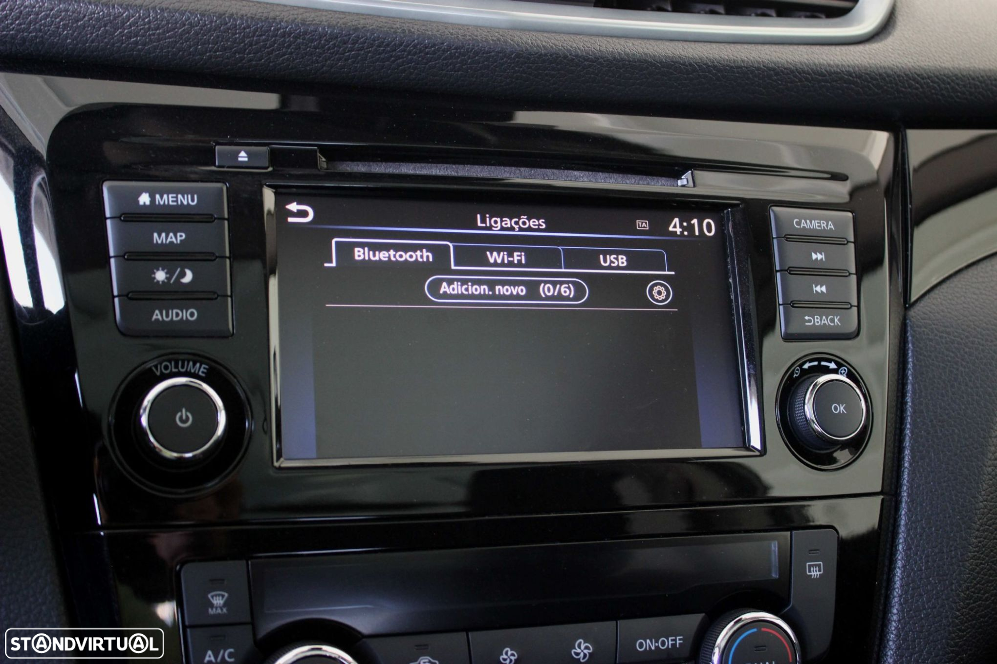 Nissan Qashqai 1.3 DIG-T N-Connecta - 33