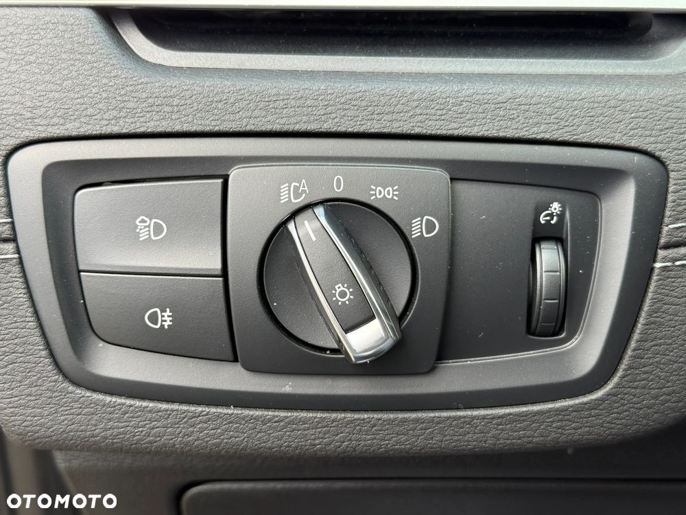 BMW X2 xDrive20d Advantage - 28