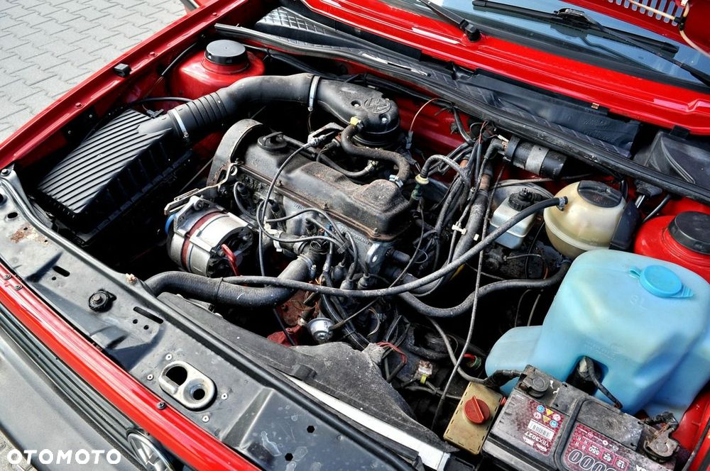 Volkswagen Golf - 28