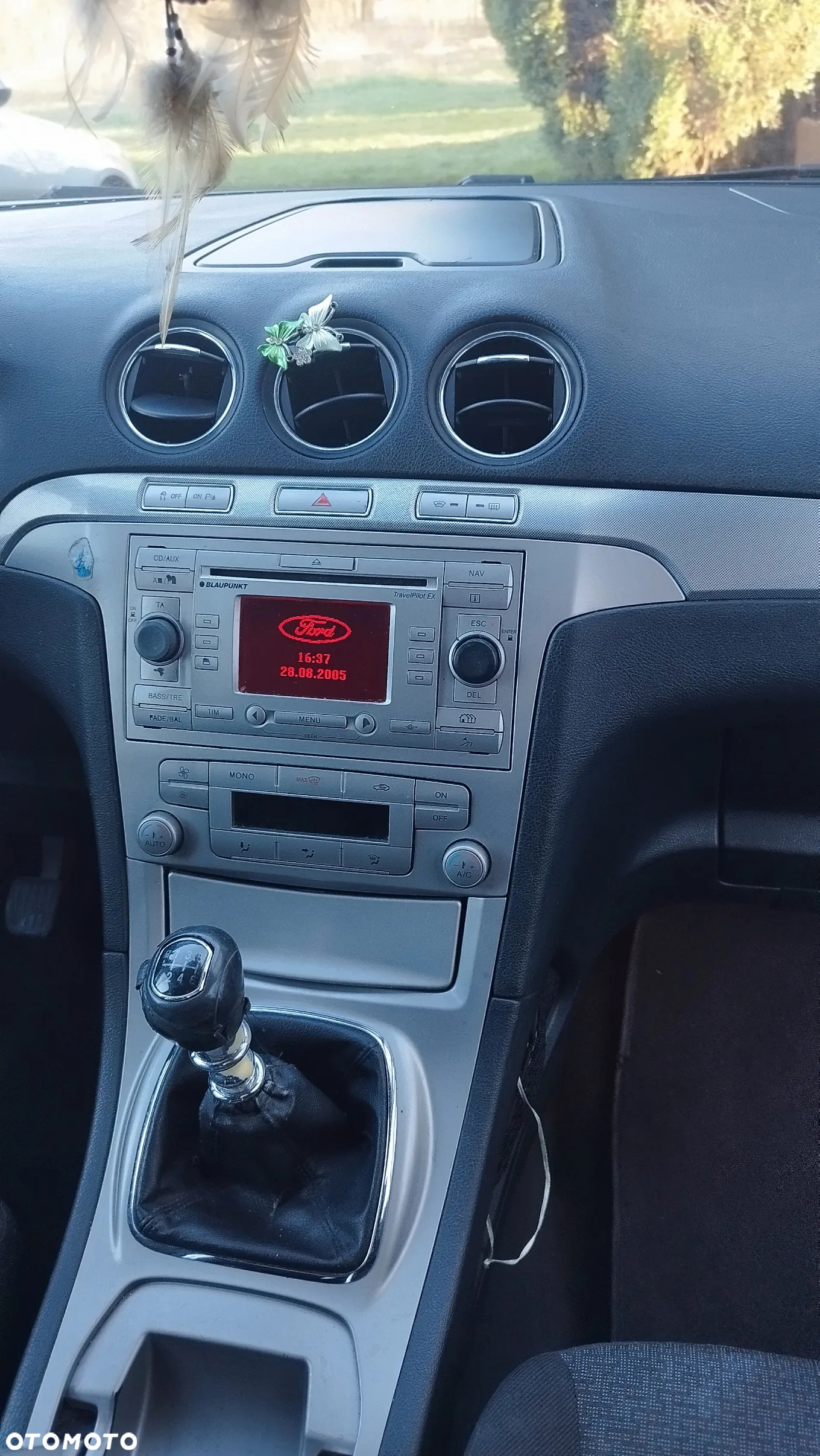 Ford Galaxy - 7