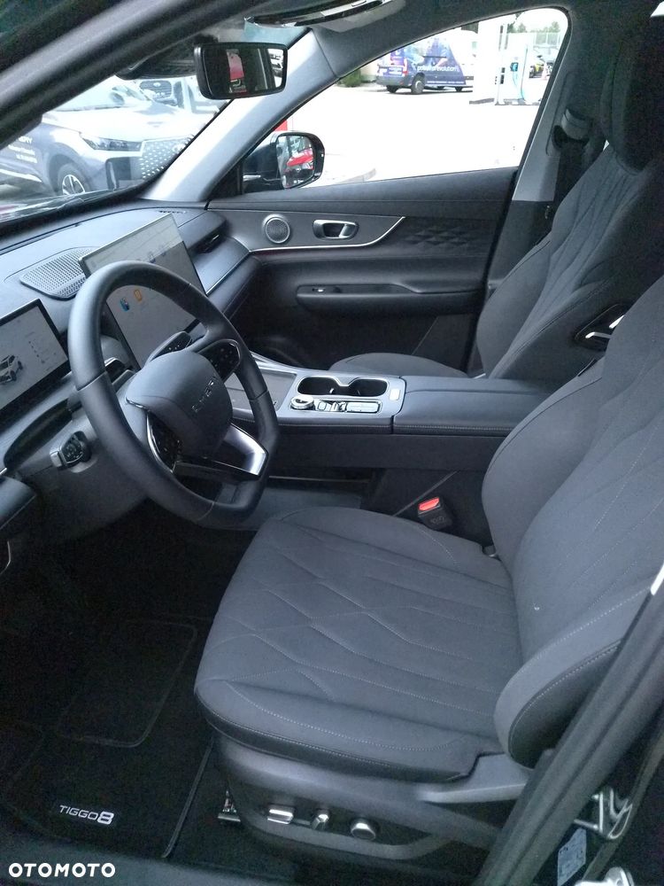 Chery Tiggo 8 1.6 T-GDI Comfort DCT - 10