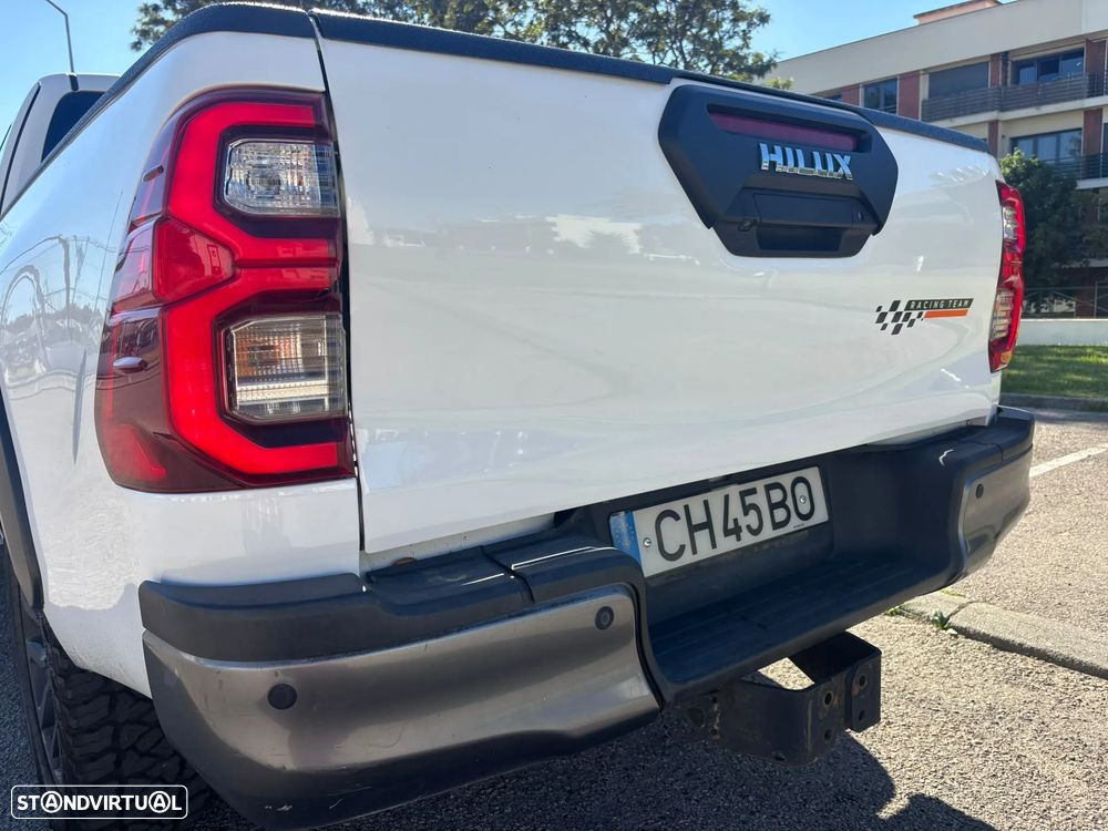 Toyota HILUX 2.8 204cv - 4 LUG - GPS - CÂMERA - 19