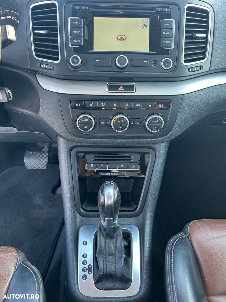 Volkswagen Sharan 2.0 TDI DSG Blue Motion Style - 26