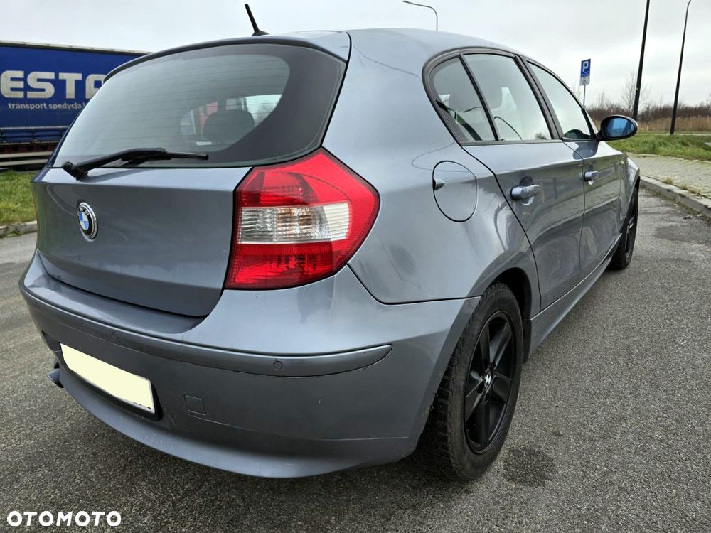 BMW Seria 1 - 26