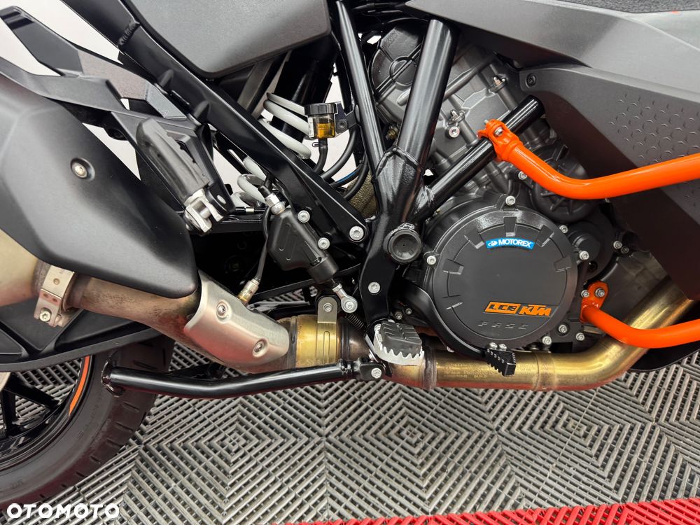 KTM Super Adventure - 32