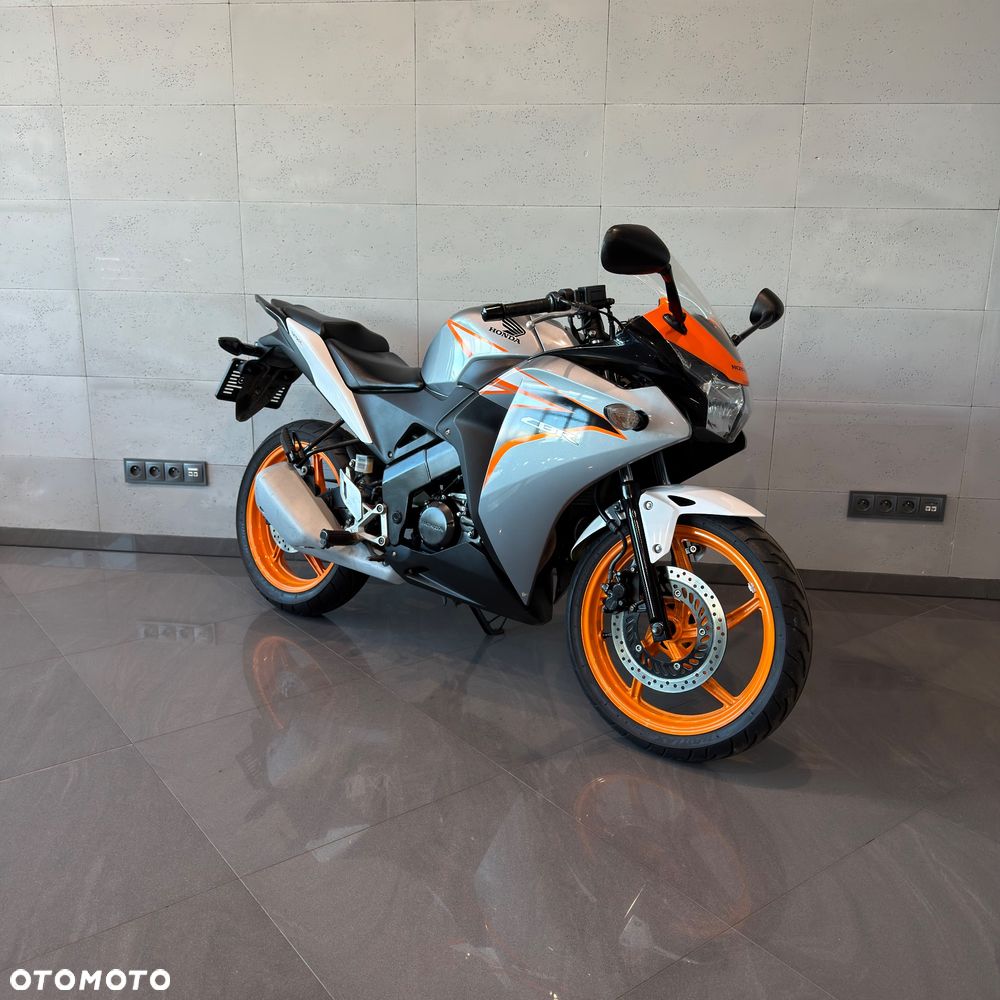 Honda CBR - 2
