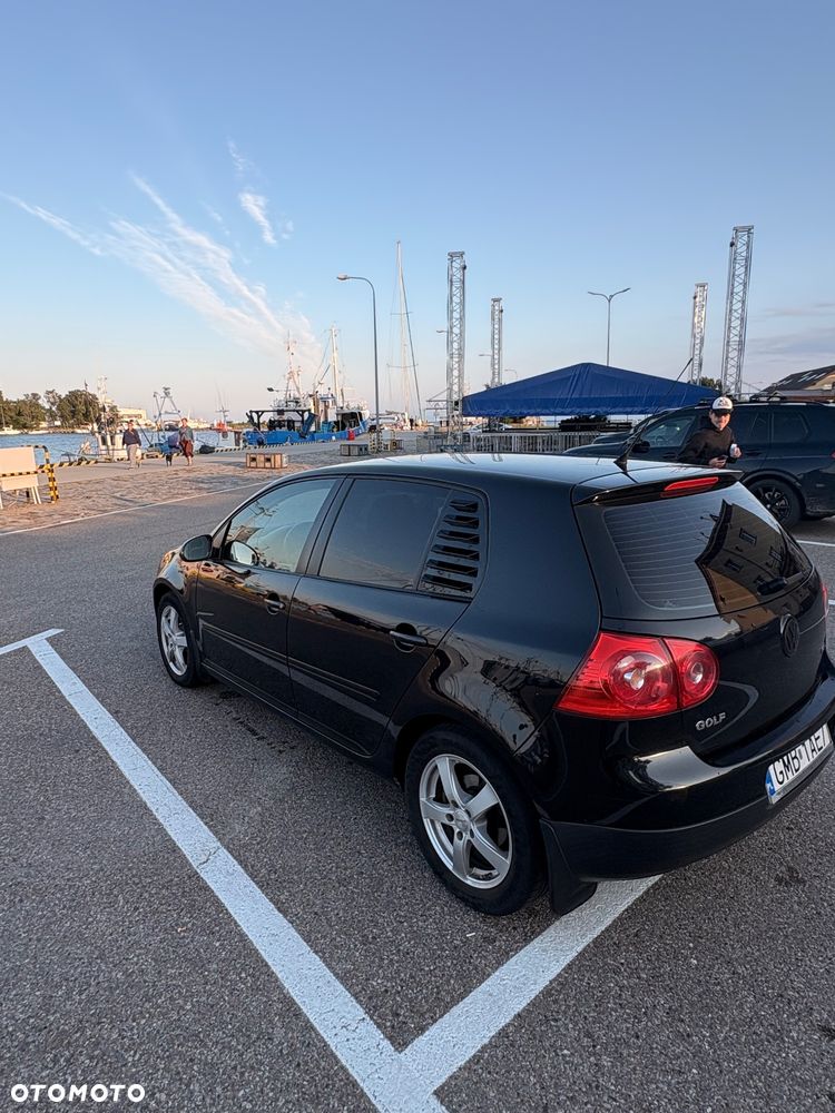 Volkswagen Golf 1.9 TDI Comfortline - 4