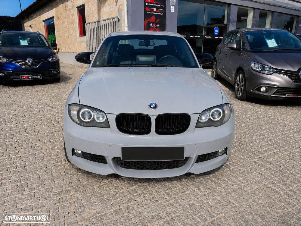 BMW 118 d Limited Edition Lifestyle c/ M Sport Pack - 4