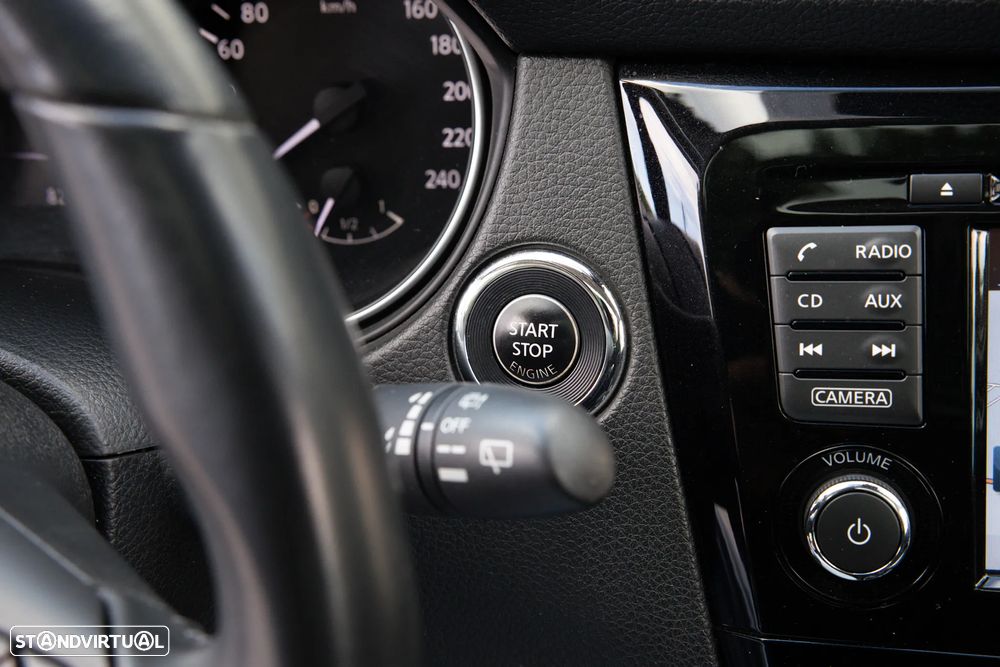 Nissan Qashqai 1.5 dCi N-Connecta Led - 13