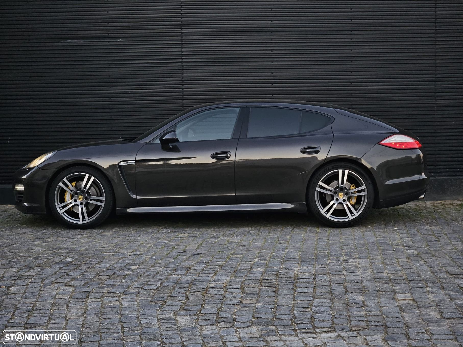 Porsche Panamera Standard - 9