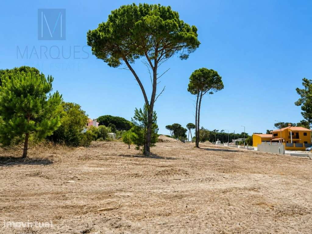 Terreno com Projeto para 3 Moradias de Luxo - Lagoa de Albufeira - Grande imagem: 5/5