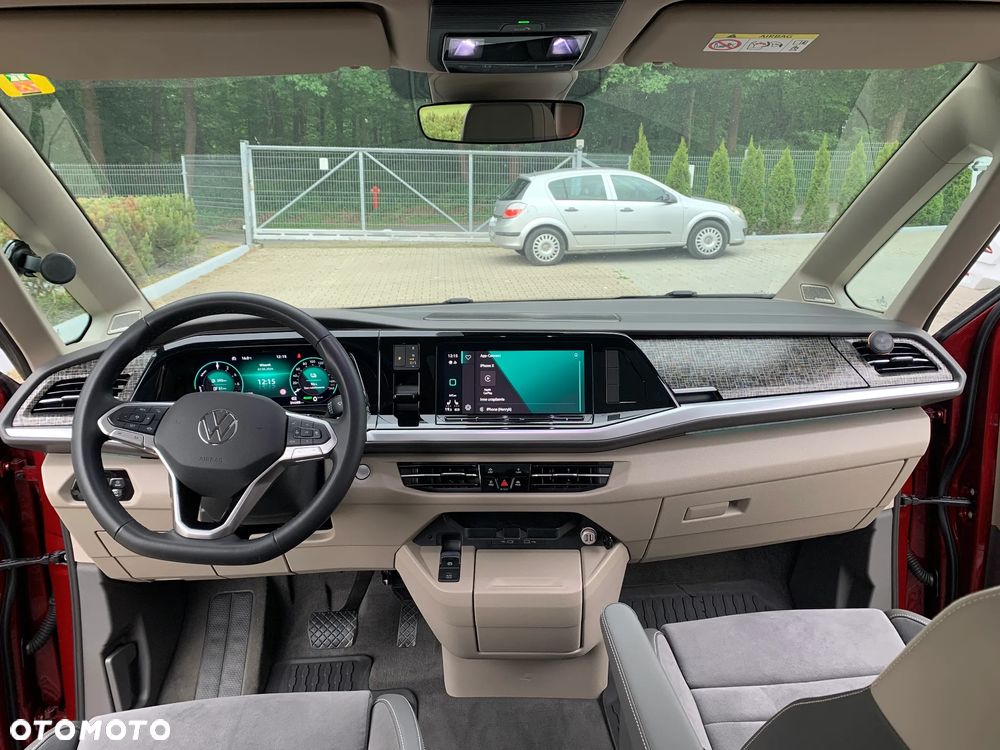 Volkswagen Multivan - 16