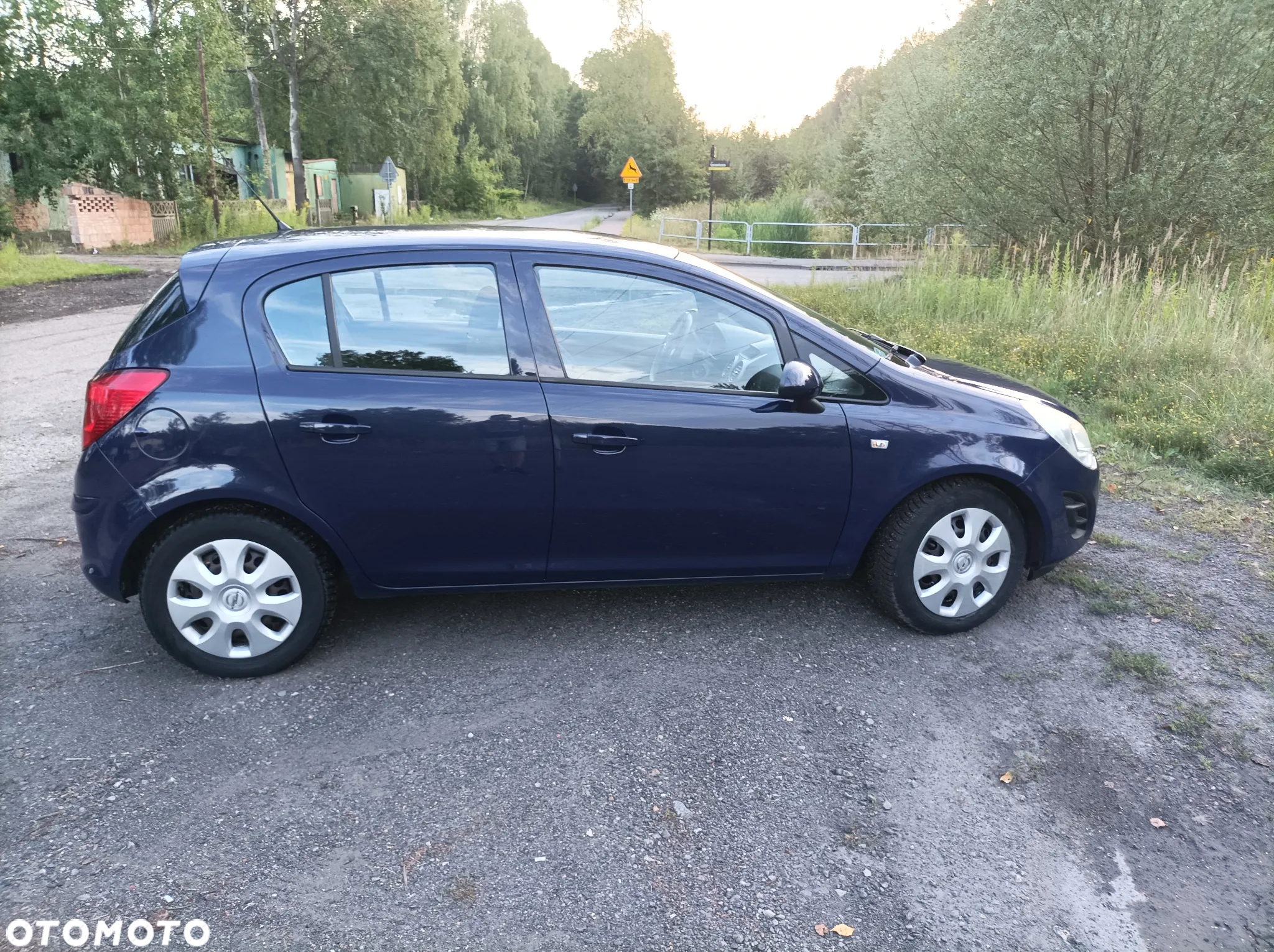 Opel Corsa 1.4 16V Color Elegance - 10
