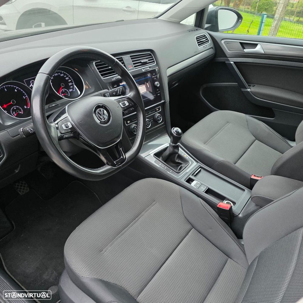 VW Golf Variant 1.6 TDi Confortline - 5
