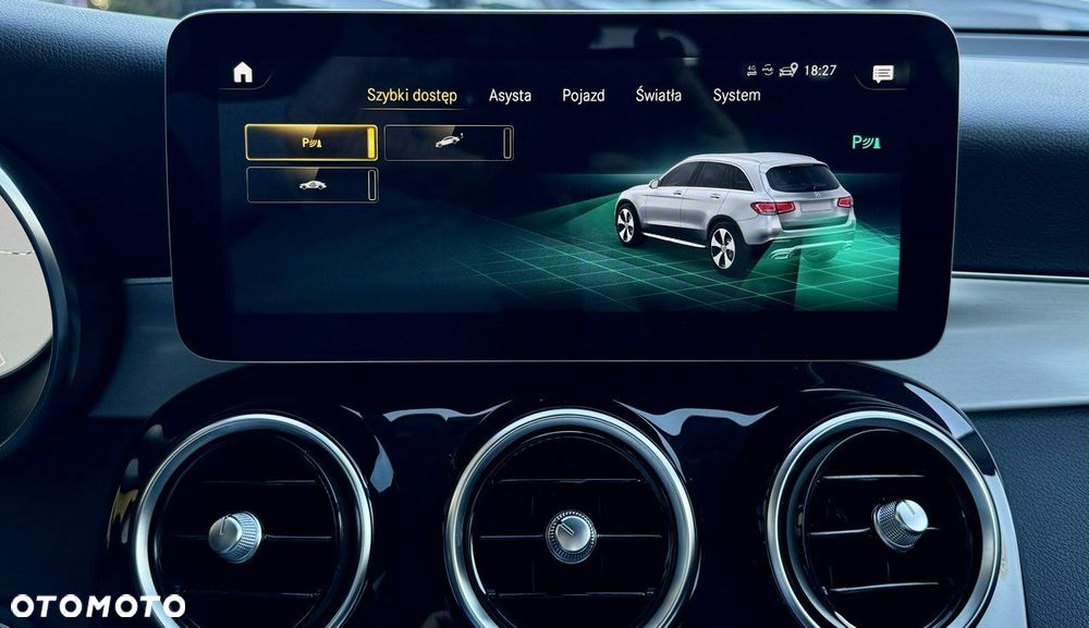Mercedes-Benz GLC 300 d 4Matic 9G-TRONIC AMG Line - 18