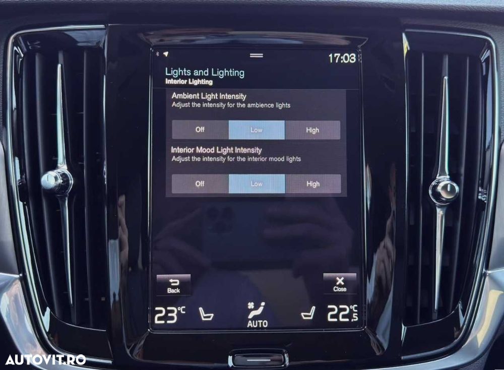 Volvo S90 D3 Momentum - 37