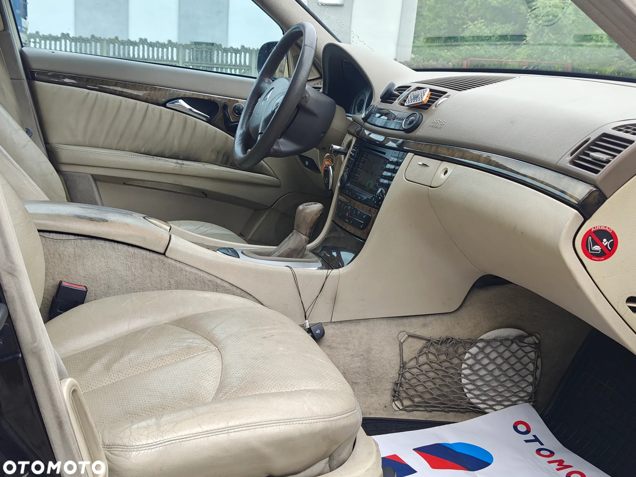Mercedes-Benz Klasa E 220 T CDI Automatik Avantgarde - 18