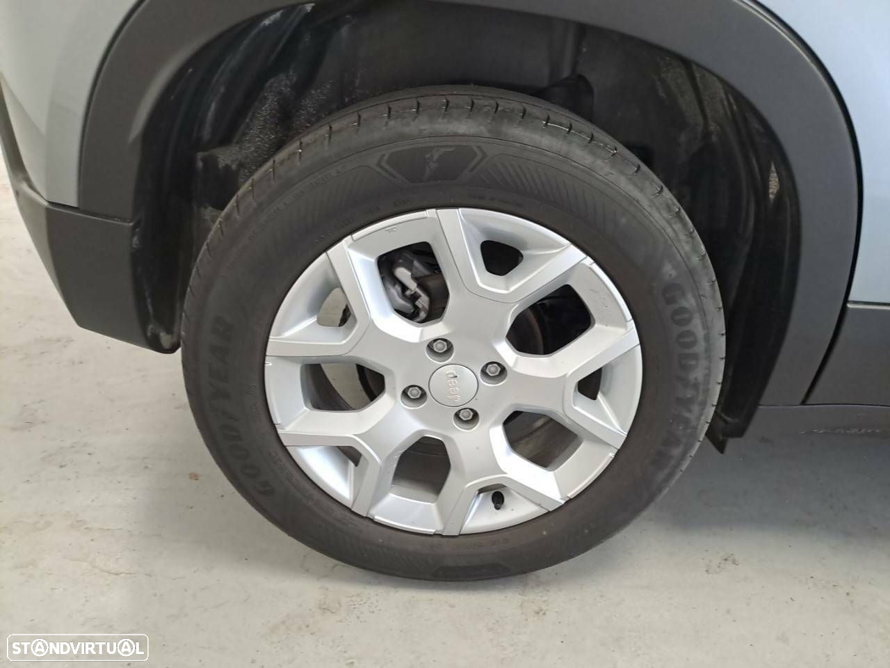 Jeep Avenger 1.2 GSE T3 Altitude - 11