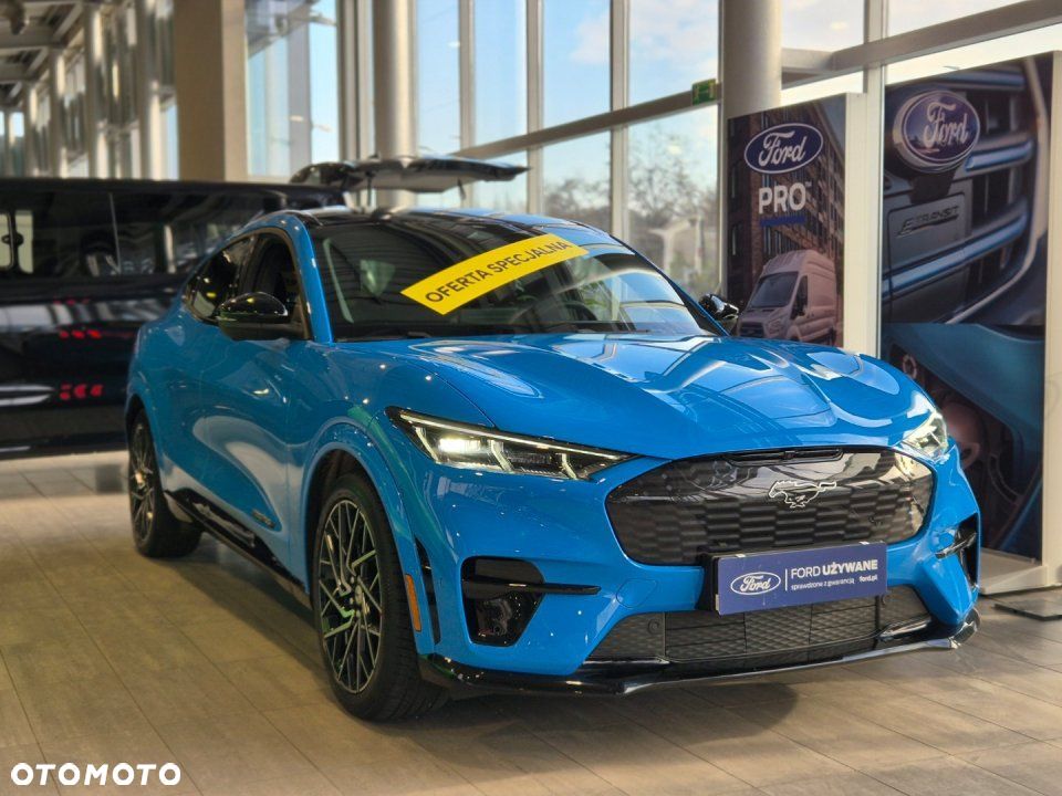 Ford Mustang Mach-E - 1