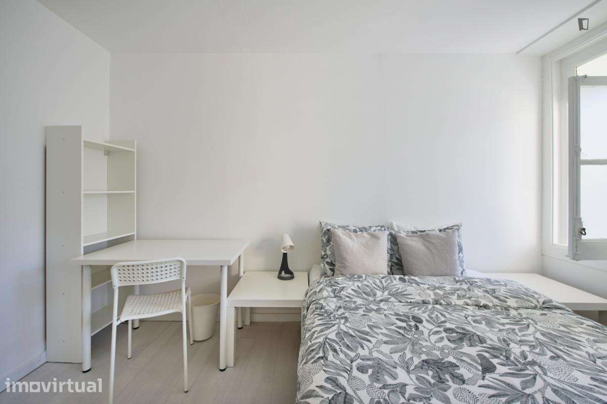 Quarto - localizado em Saldanha Lisbon - Grande imagem: 4/41