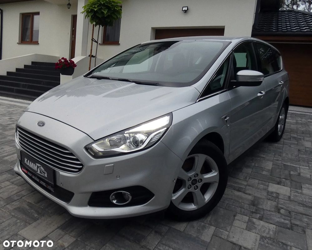 Ford S-Max 1.5 EcoBoost Titanium - 26