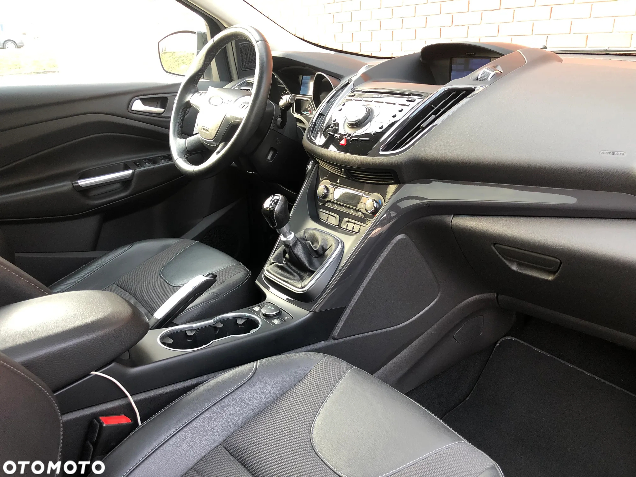 Ford Kuga 2.0 TDCi 4x4 Individual - 29