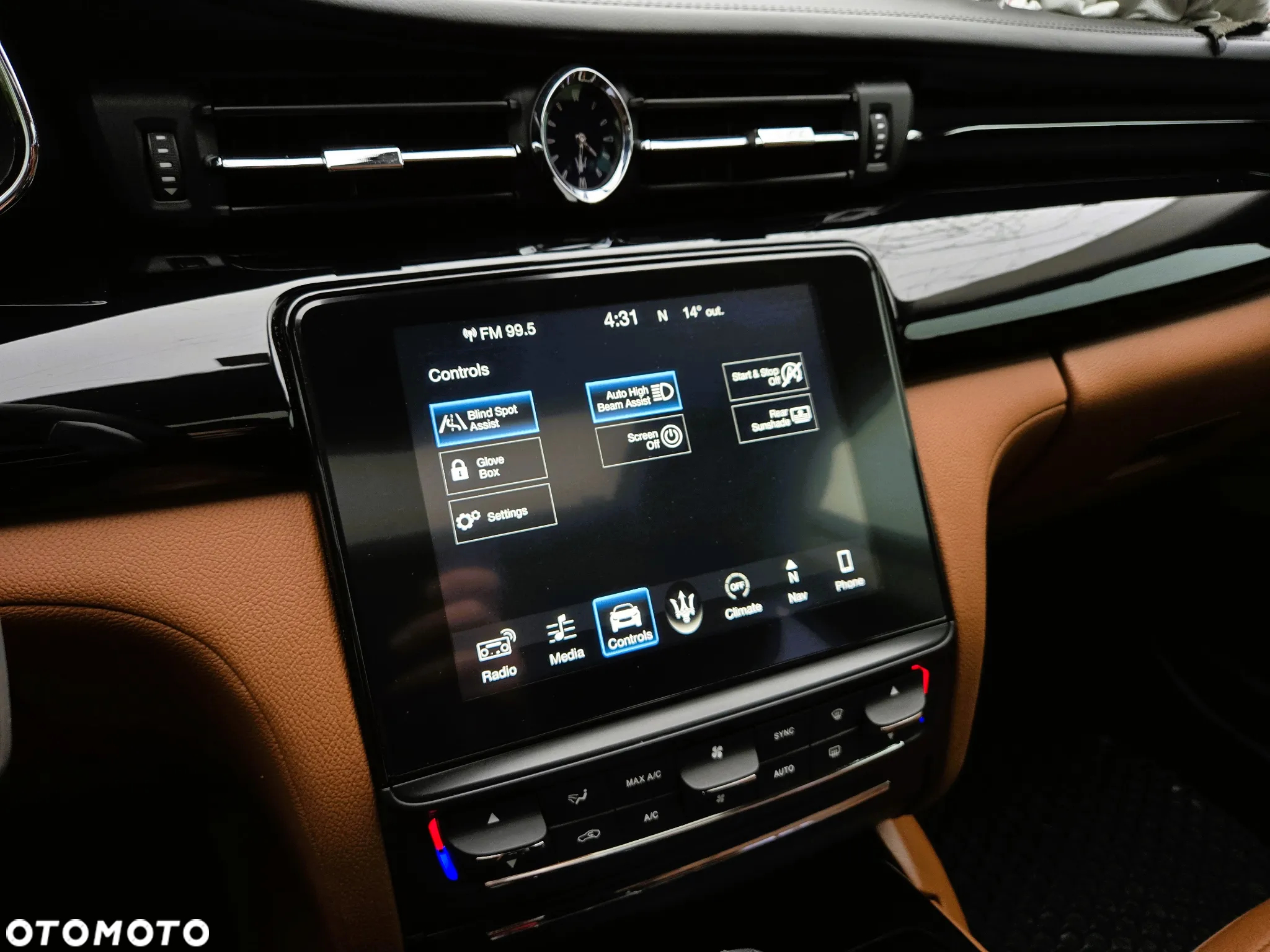 Maserati Quattroporte - 36