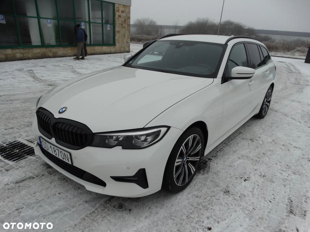 BMW Seria 3 318d Edition M Sport Shadow - 3