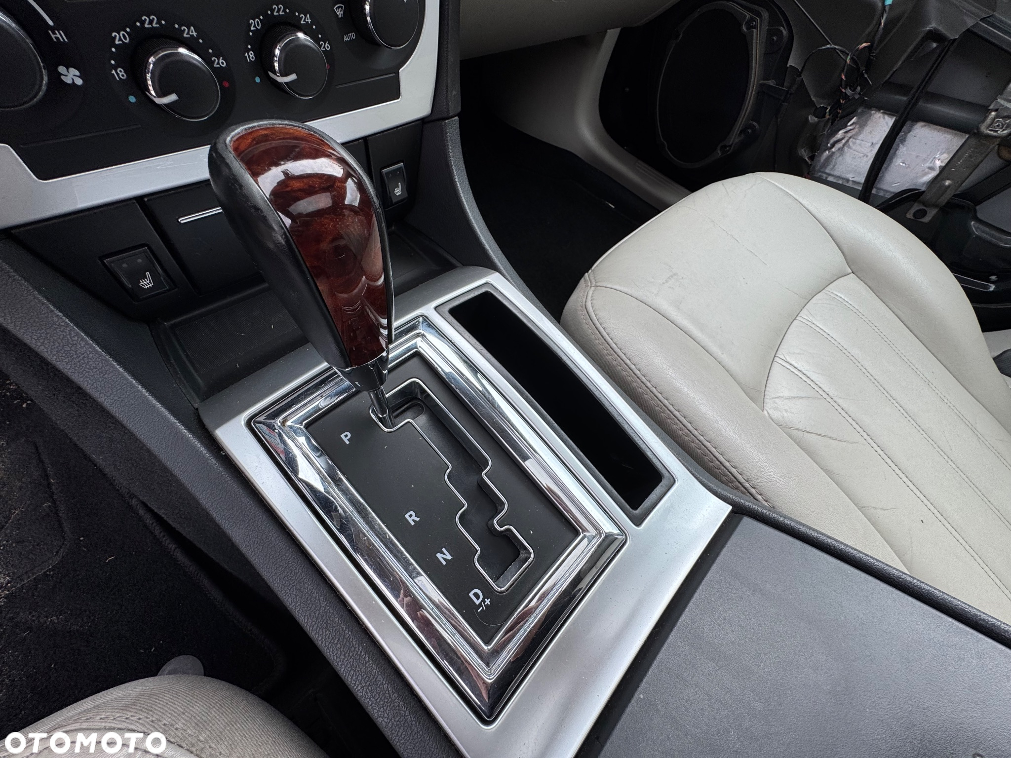 Chrysler 300C 3.0 CRD DPF Automatik SRT-Design - 15