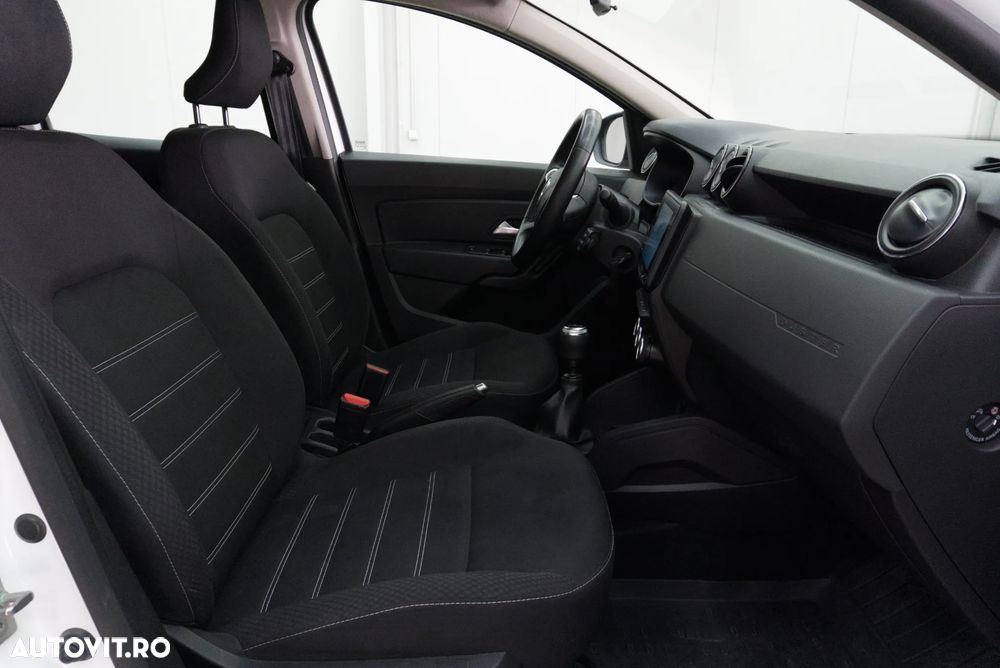 Dacia Duster 1.5 Blue dCi 4WD Comfort - 8