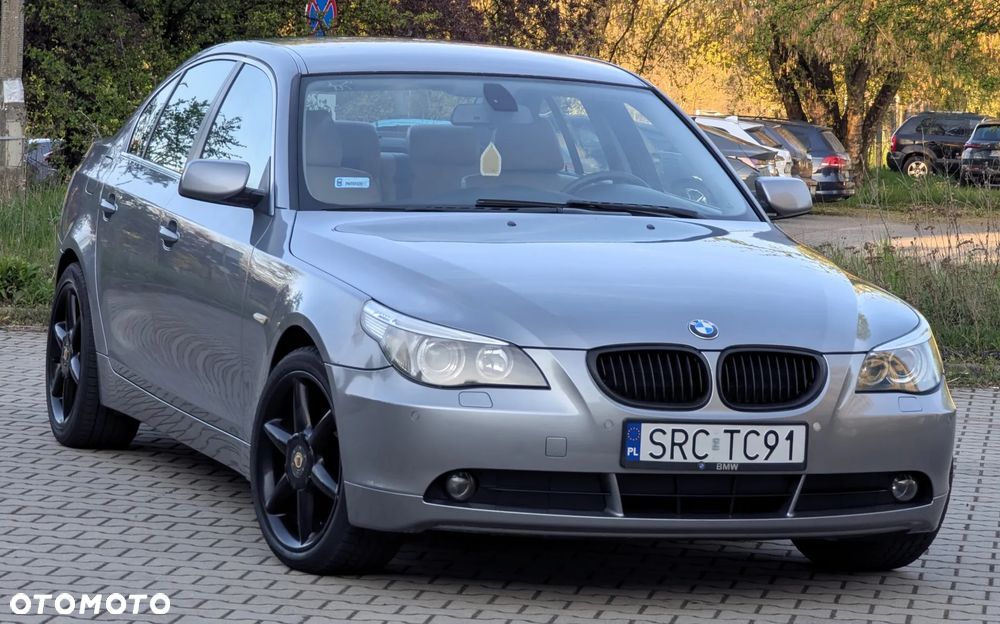 BMW Seria 5 520i Touring Edition Sport - 10