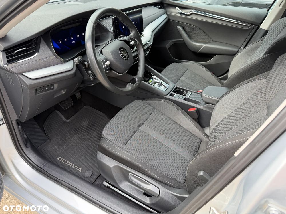 Skoda Octavia 1.5 TSI e-Tec Style DSG - 8