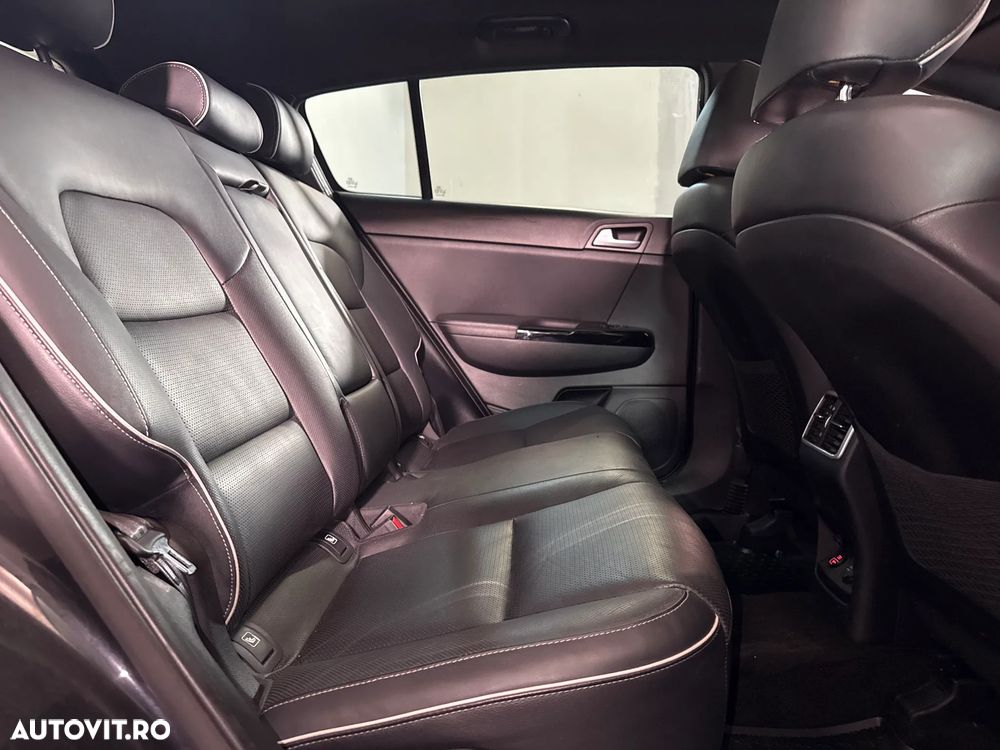Kia Sportage - 13