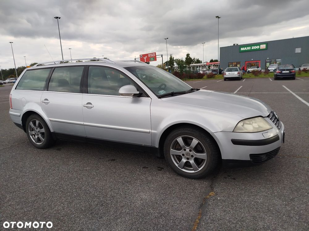 Volkswagen Passat - 22