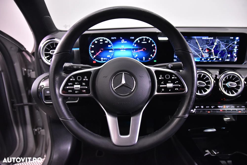 Mercedes-Benz A 180 7G-DCT - 15