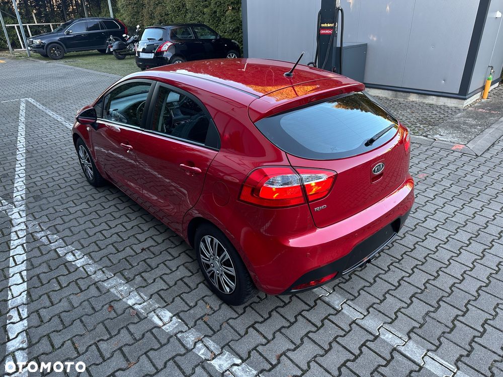 Kia Rio 1.4 Edition 7 - 5