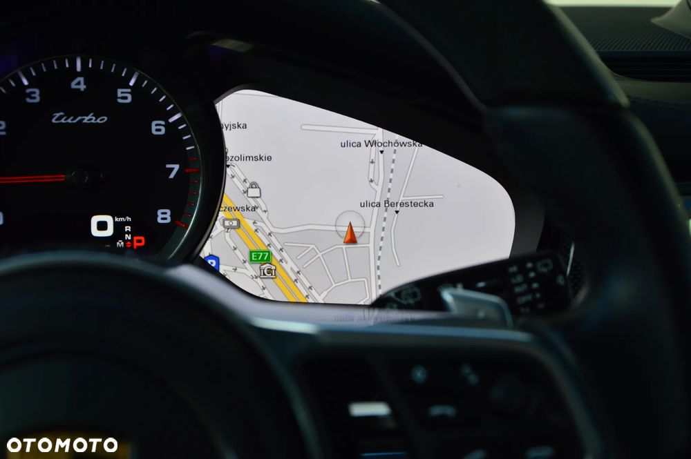 Porsche Panamera Turbo - 33