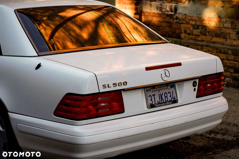 Mercedes-Benz SL - 22