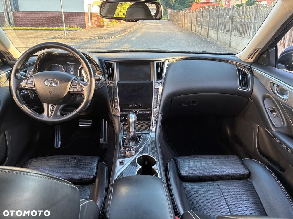 Infiniti Q50 - 11