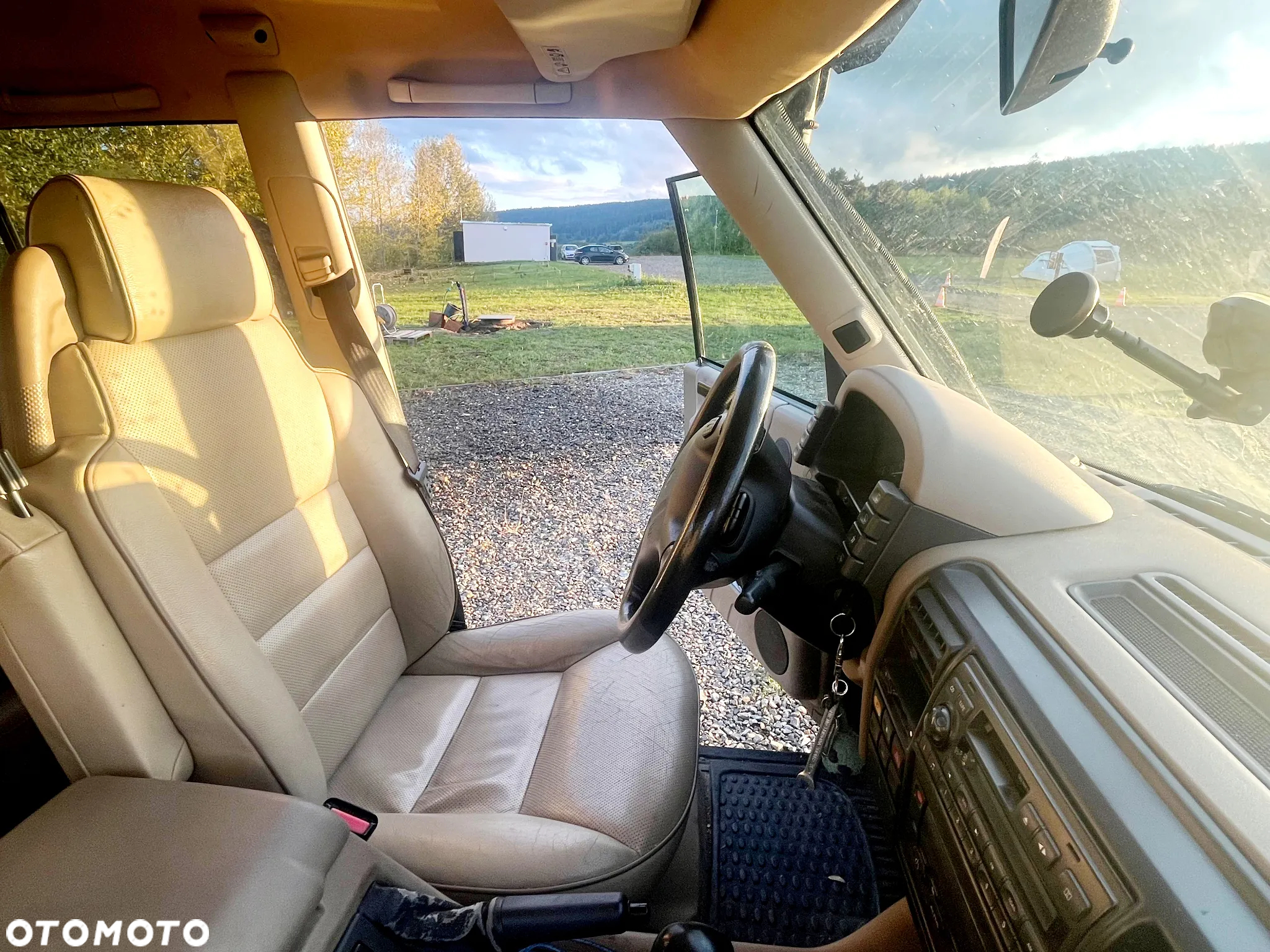 Land Rover Discovery - 5