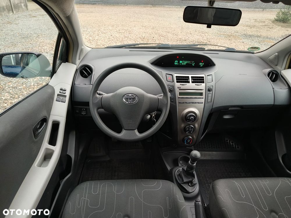 Toyota Yaris 1.33 VVT-i Comfort - 7