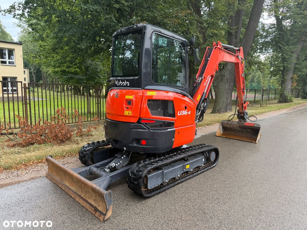 Kubota Minikoparka U36-4 - 2