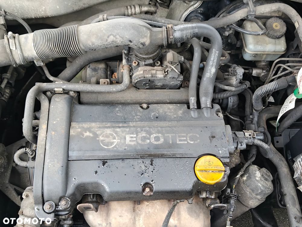Opel Astra II 1.4 Start - 25
