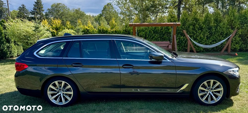 BMW Seria 5 520d Sport Line - 8