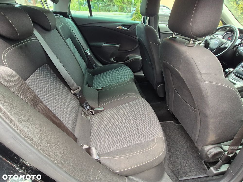 Opel Astra 1.6 D Start/Stop Business - 28