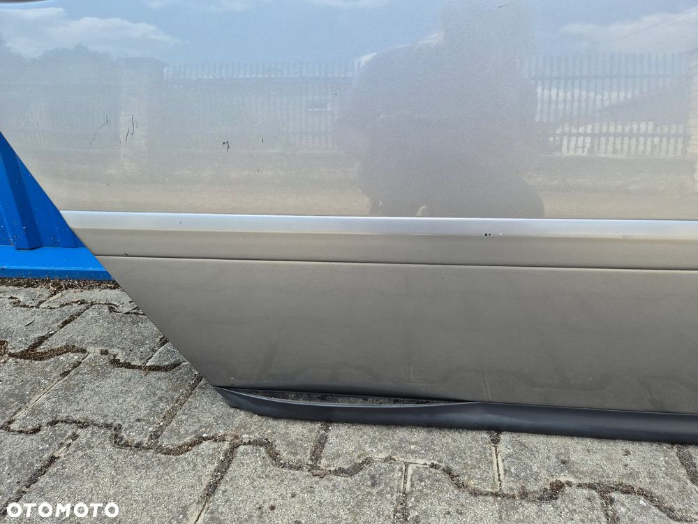14. DRZWI TYŁ PRAWY TYLNE PRAWE AUDI A6 C5 KOMBI/ AVANT LY7Q - 7