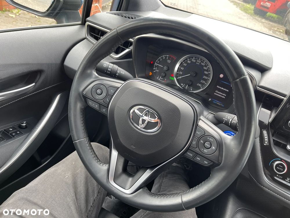Toyota Corolla 1.8 Hybrid Executive - 13