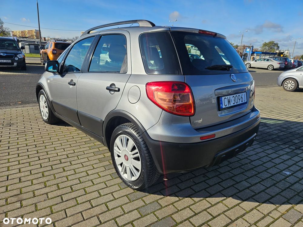 Fiat Sedici - 17