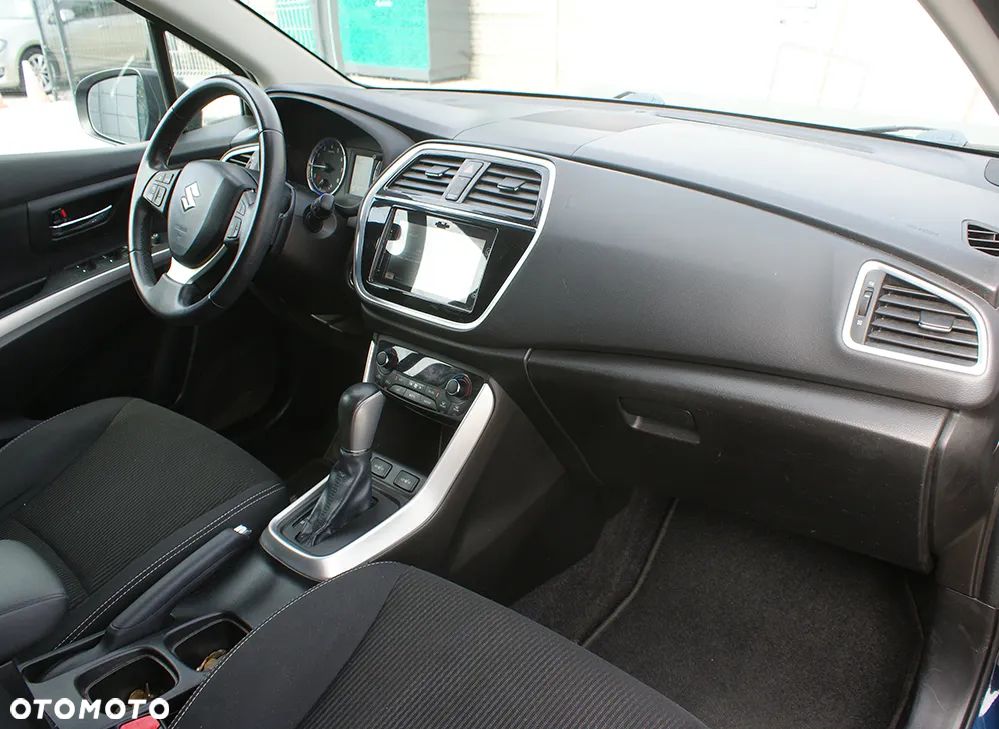 Suzuki SX4 - 9